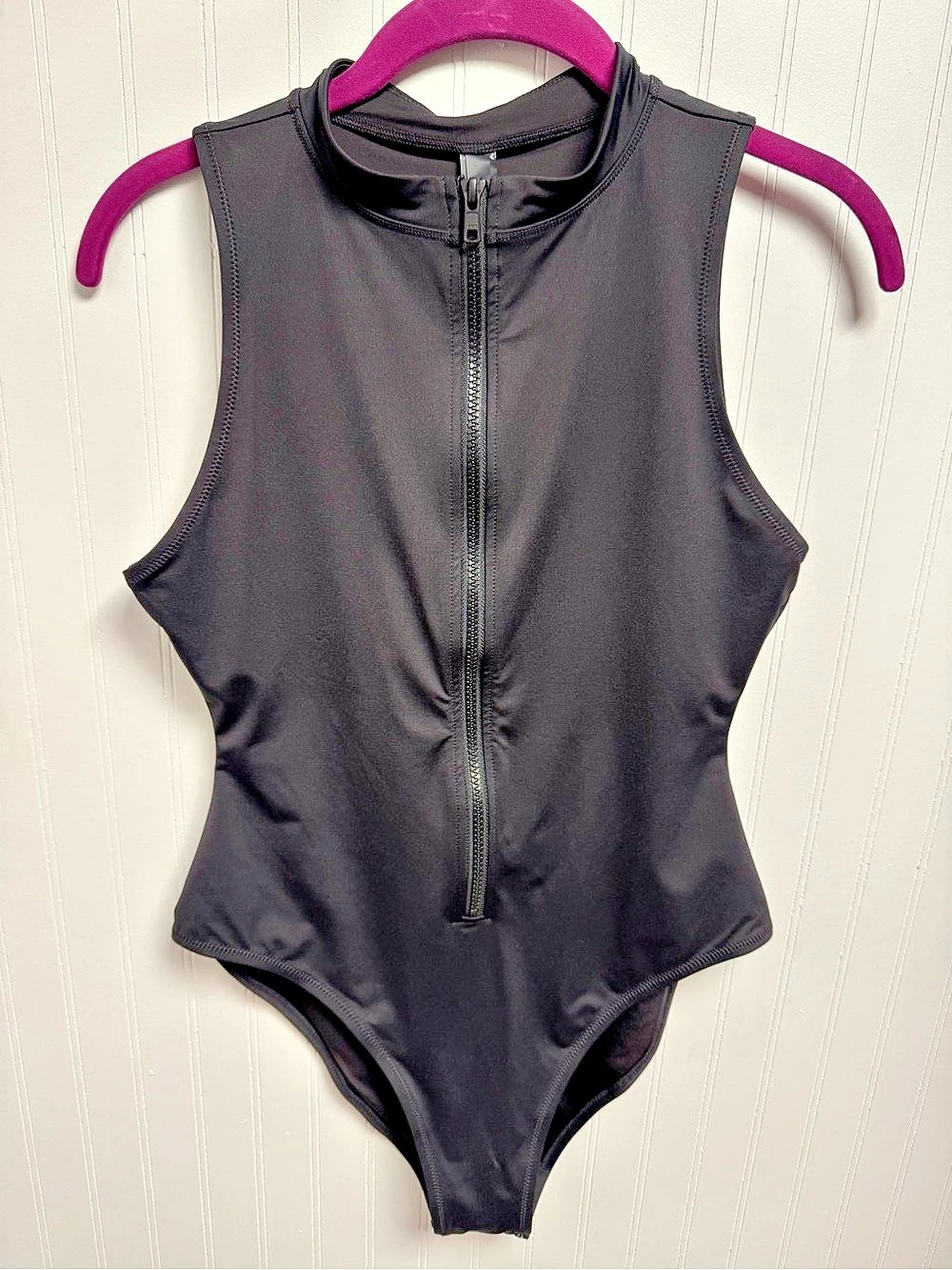 SKIMS Recycled Swim Sleeveless One-Piece Black Sleeveless One-Piece Size Large